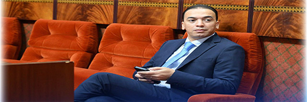 وزير في حكومة أخنوش يخرج عن صمته بعد ورود اسمه في لائحة شراء الماستر