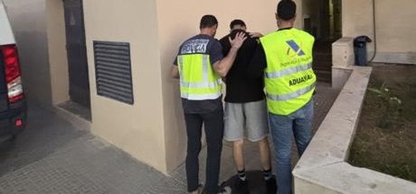 شبكة تهريب مغاربة إلى مليلية والجنوب الإسباني تجني 550 ألف يورو قبل سقوطها