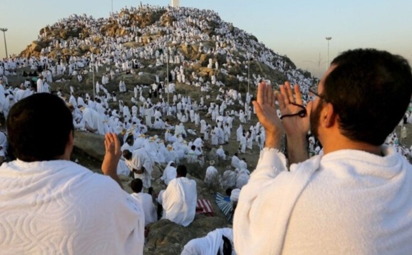السعودية تدعو الحجاج لالتزام خيامهم يوم عرفة تحسبًا للإجهاد الحراري