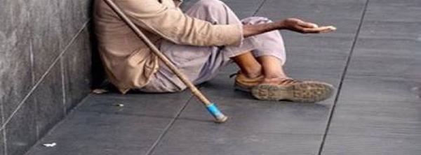 وزير العدل يعلنها: التسول في الفيسبوك جريمة يعاقب عليها القانون وهذا عدد المتسولين