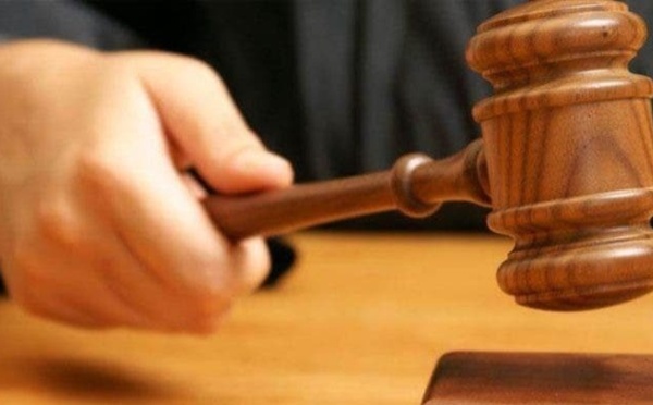 ابتدائية الحسيمة تدين سيدة بتهمة الابتزاز والمس بالحياة الخاصة
