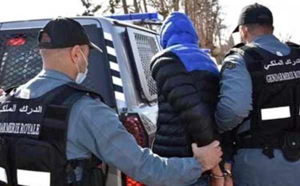 احتجاز فتاة داخل شقة سكنية يستنفر الدرك