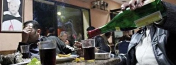 بين مليلية والسعيدية: طريق سري لتهريب الخمور الفاسدة إلى الحانات
