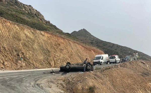 حادث سير مأساوي قرب شاطئ “ثيبوذا” يخلف قتيلين وثلاثة جرحى