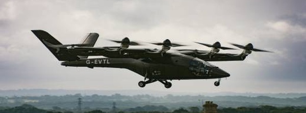 شركة بريطانية تبدأ تصنيع أجزاء من طائرة VX4 الكهربائية بالمغرب