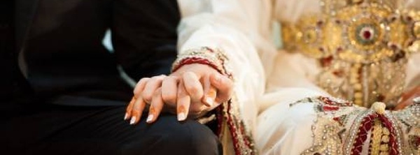 ارتباك وفوضى في حفل زفاف بعد ظهور الزوجة الأولى مع أبنائها