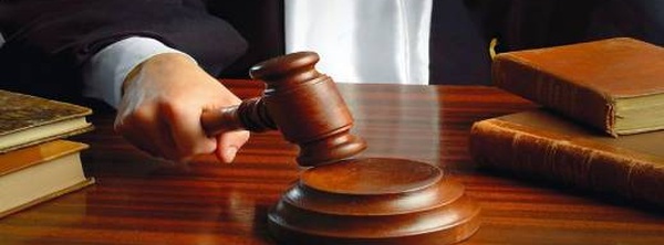 محكمة الاستئناف بالحسيمة تدين رئيس جماعة سابق ومتهما آخر بتهم الاختلاس واستغلال النفوذ