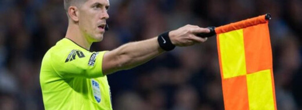 اللاعب لن يعتبر متسللا إلا إذا تجاوز جسده بالكامل آخر مدافع.. تعديل محتمل لقانون التسلل