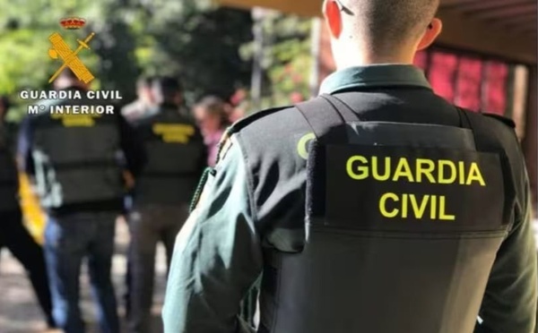 فر إلى المغرب.. السلطات الإسبانية تصدر مذكرة اعتقال دولية ضد قاتل امرأة بألميريا