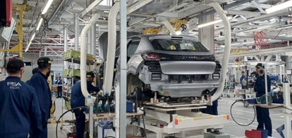 المغرب نسخة منخفضة التكلفة من إسبانيا في صناعة السيارات