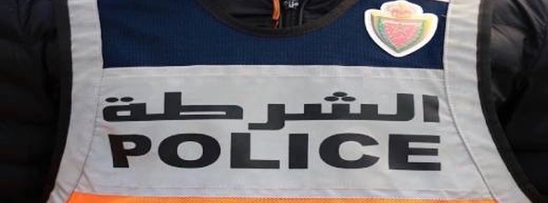 الشرطة القضائية تحقق مع موظف شرطة بعد ضبطه متلبسا بالرشوة