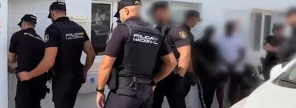 إسبانيا تفكك شبكة تهريب قاصرين تعتمد على قاعدة في المغرب لتسهيل عملياتها