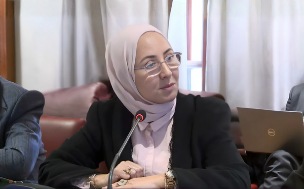 النائبة فريدة خنيتي تطالب من الحكومة بحلول عاجلة للقطاع الفلاحي بالناظور