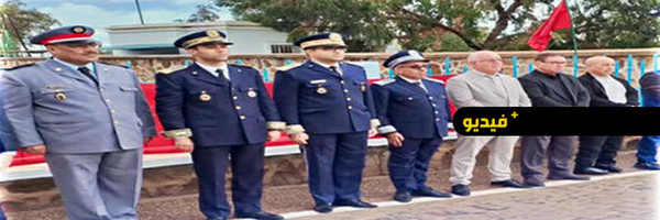 رئيس دائرة بني ورياغل الشرقية يترأس مراسيم تحية العلم في الذكرى السبعين لعيد الاستقلال