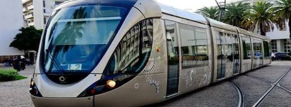 سيدة تضع مولودها داخل ترامواي الرباط