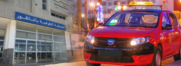 استغلال الركاب قرب المحطة الطرقية: "طاكسي" يفرض 30 درهمًا على كل شخص في نفس الرحلة.. ونداءات عاجلة للتدخل