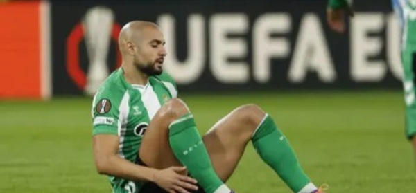 نادي ريال بيتيس يكشف طبيعة إصابة أمرابط ويوضح حجم الغياب المتوقع