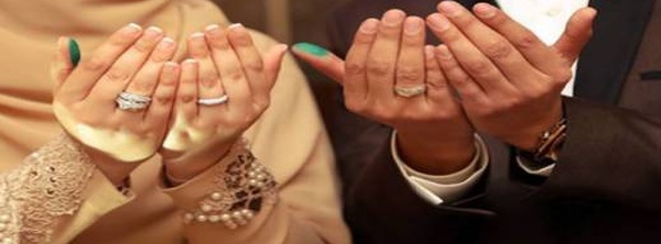 سيارات وهدايا وعمرة.. شابة مغربية خدعت أكثر من ثلاثة خليجيين بزواج الفاتحة