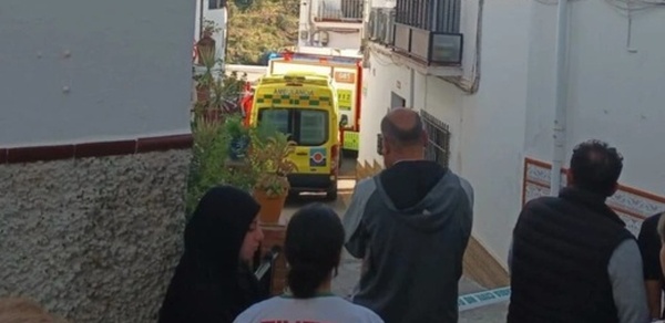 ملقة تتأثر بمأساة أسرة مغربية.. واحد من أفرادها لاعب في نادي محلي