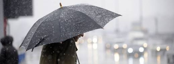 نشرة إنذارية.. أمطار رعدية وثلوج كثيفة تعود بقوة إلى عدة مناطق مغربية