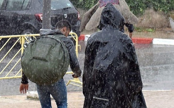 طقس بارد بالجهة الشرقية وأمطار بالريف اليوم السبت