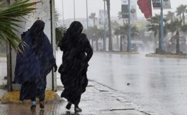 منخفضات أطلسية تجلب أمطارًا وثلوجًا بالريف والمنطقة الشرقية وعدد من مناطق المغرب