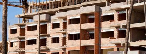 زلزال يضرب "حيتان العقار".. الضرائب والمحافظة العقارية تضعان كبار المنعشين تحت مجهر "الافتحاص"