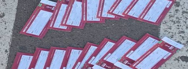 سقط في فخ "اليقظة المعلوماتية".. اعتقال ثلاثيني بتهمة ترويج تذاكر "الكان" خارج القانون