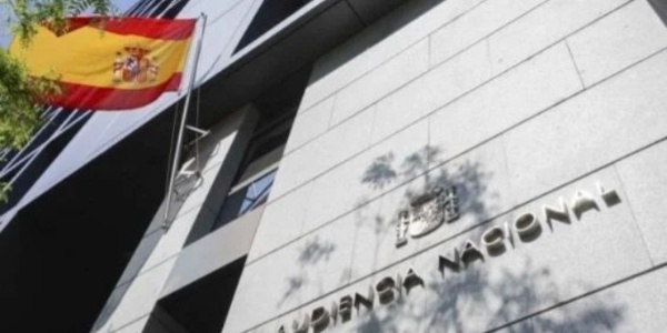 القضاء الإسباني يسقط طلب لجوء مهاجر مغربي لغياب الأدلة