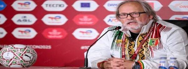 مدرب مالي يتمنى "تعثر" المغرب أمام زامبيا ويكشف سر تحجيم الأسود
