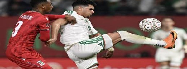 الكاف تستعين بالكاميرات لاسترجاع كرات مسروقة من داخل مستودع ملابس المنتخب الجزائري