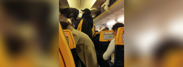 طائرة انطلقت من المغرب تغيّر مسارها وتهبط اضطرارياً بمطار مارسيليا