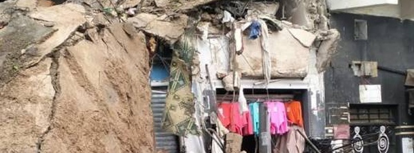 انهيار منزل بالدار البيضاء بسبب الأمطار الغزيرة اليوم السبت