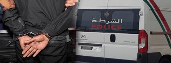 سلاح أبيض وسيارة مشبوهة.. تفاصيل اعتداء على سائح بريطاني شمال المغرب