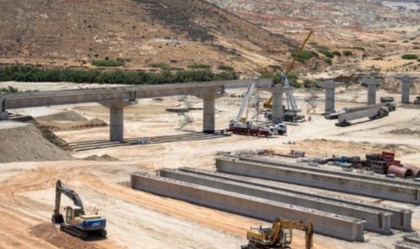 منافسة بين شركات وطنية ودولية لتنفيذ الربط السككي لميناء الناظور