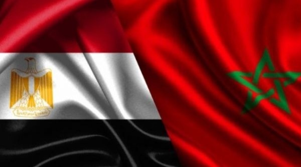 وزير الرياضة يتصل  مع بنظيره المصري لتهدئة أجواء التوتر بين الجماهير