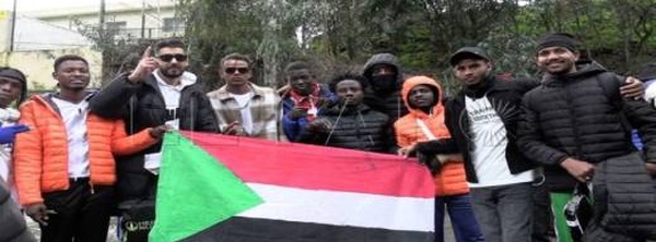 سبتة: ترحيل 80 مهاجرا غير نظامي لتخفيف الاكتظاظ معظمهم من الجزائر والسودان