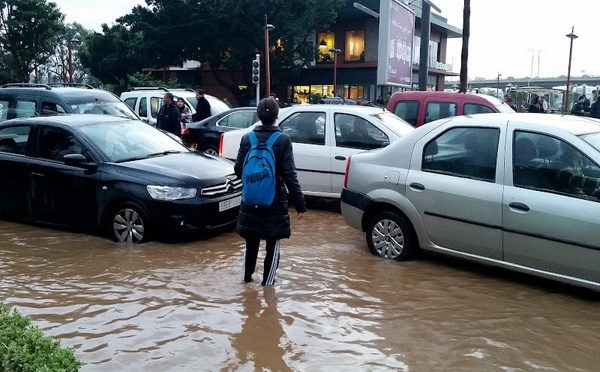 الاضطرابات الجوية تعيد الجدل حول تمديد السنة الدراسية بالمغرب