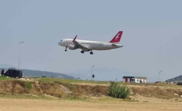 الرياح القوية تؤخر هبوط طائرة قادمة من أمستردام إلى طنجة