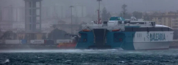 من جديد.. العاصفة “نيلس” تعلق رحلات بحرية بين المغرب وإسبانيا