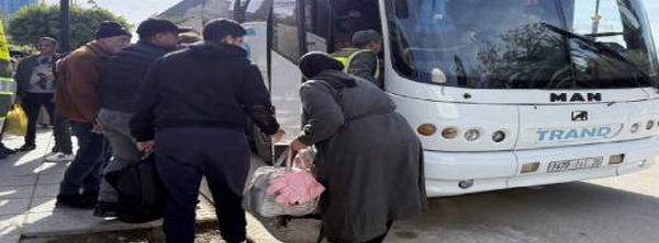 خطة عودة سكان القصر الكبير تدخل حيز التنفيذ.. تفاصيل النقل المجاني والمراحل