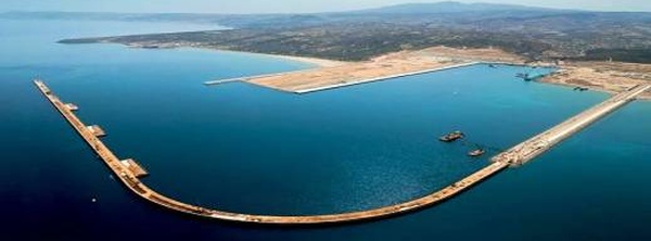 منحة أوروبية جديدة لدعم ميناء الناظور غرب المتوسط وتسريع رقمنة المركب الصناعي