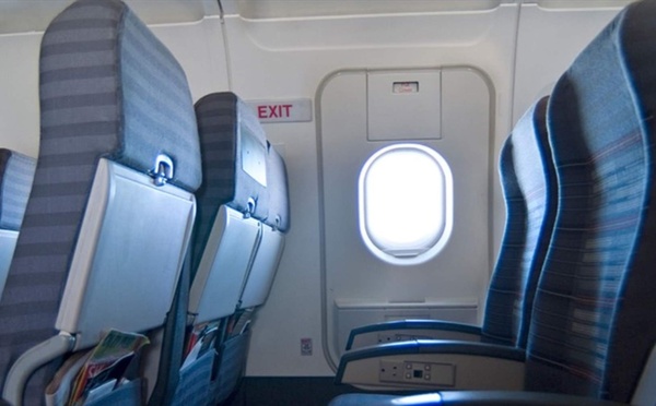 ذعر على متن طائرة: شاب مغربي يعرقل رحلة من المغرب نحو دبي