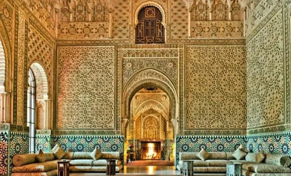 إبستين ومخطط شراء قصر فاخر في مراكش..  تحويلات مشبوهة بـ27 مليون دولار