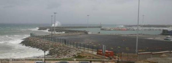 عاصفة “ريجينا” تربك الملاحة.. إلغاء جميع الرحلات البحرية بين طريفة وطنجة المدينة اليوم الجمعة