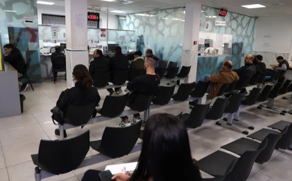 دفعات جديدة من شواهد حسن السيرة تقرب المهاجرين المغاربة من تسوية أوضاعهم بإسبانيا