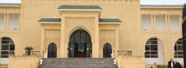استئنافية فاس تفرق أحكام نافذة على أربعة متهمين في شبكة اختلاس سيارات المحجز البلدي بوجدة