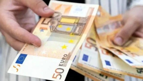 الجالية المغربية في المغرب تستفيد من المعاشات الفرنسية بقيمة 169 مليون يورو