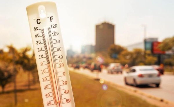 طقس الأحد في الريف والمناطق المجاورة.. أمطار ضعيفة ودرجات حرارة مرتفعة