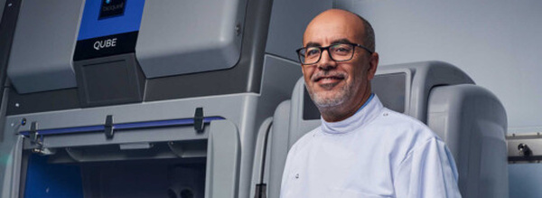 بإشرافه على 34 مؤسسة أوروبية.. ابن الناظور ميمون عزوز يقود ثورة "العلاج الجيني" وينال أرقى جائزة من بريطانيا